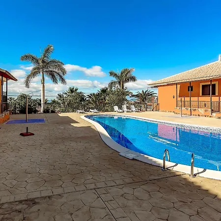 4 Costa Adeje